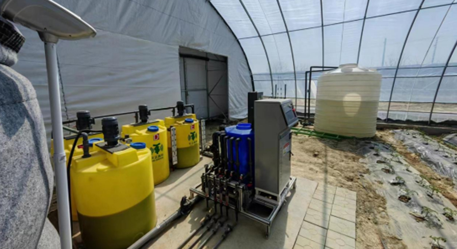 Xinjiang Kuitun 129th Group Intelligent Greenhouse Intelligent Water and Fertilizer Integration Project